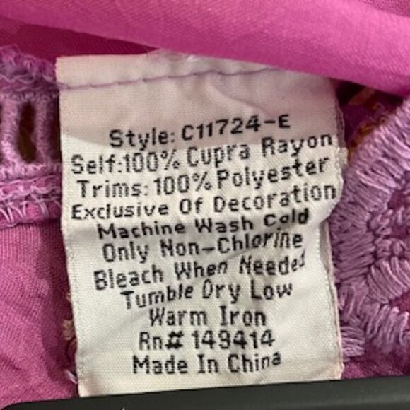 Johnny Was Stunning Embroidered Top Sz MED Purple - Picture 13 of 13